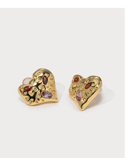 gold heart earrings3