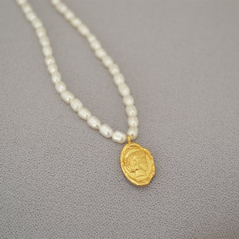 Coin Pendant Necklace