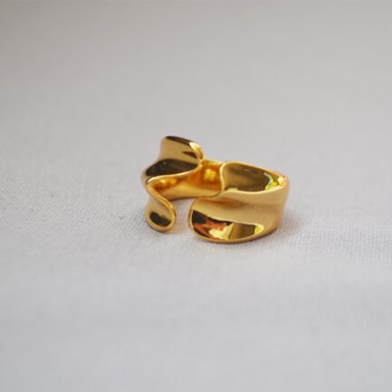 gold wave ring 6