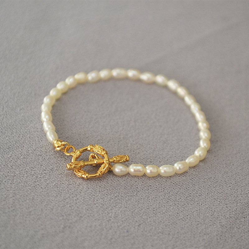 pearl and gold Bracelet 10