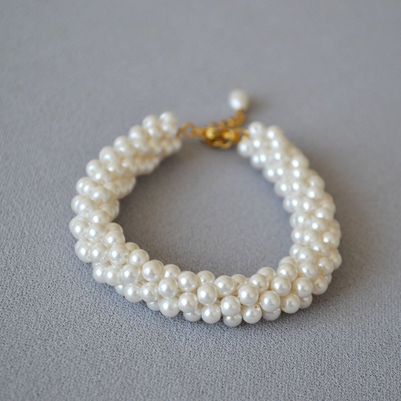 pearl bracelet twist design 0
